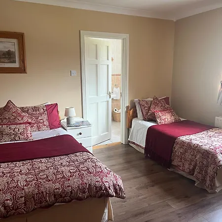 Alojamento de Acomodação e Pequeno-almoço Heeneys