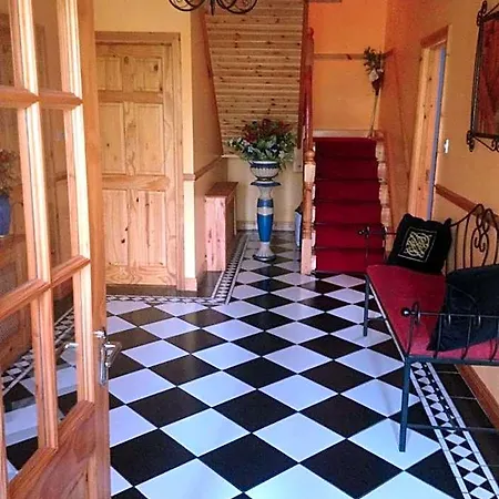 Heeneys Bed & Breakfast Donegal Town