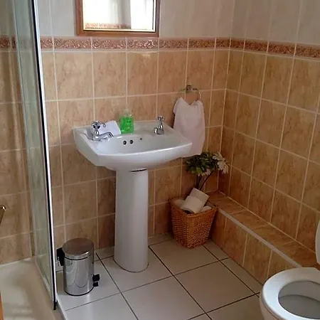 Bed & Breakfast Heeneys