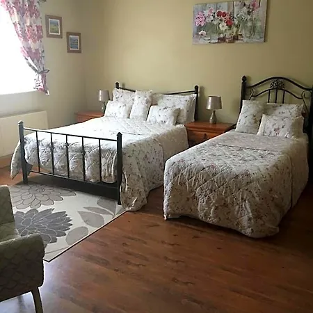 Heeneys Bed & Breakfast 3*