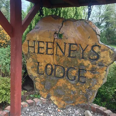 Bed & Breakfast Heeneys Donegal Town