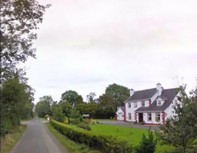 ベッド・アンド・ブレックファスト Heeneys 3*