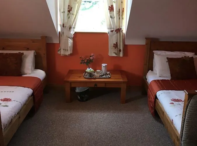 ベッド・アンド・ブレックファスト Heeneys 3*