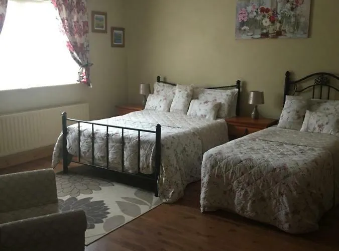 Heeneys Alojamento de Acomodação e Pequeno-almoço 3*